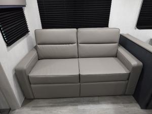 Apex Ultra-Lite 243FKS Photo