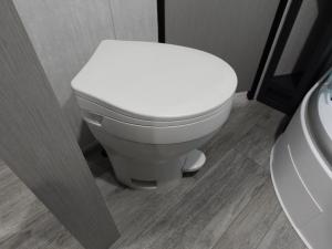 Apex Ultra-Lite 243FKS Photo
