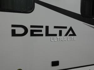 Delta Ultra Lite ML206 Photo