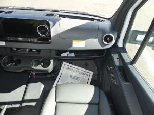Quantum Sprinter MB24 Photo