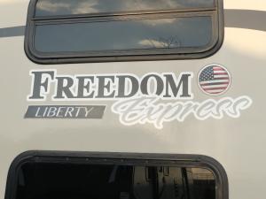 Freedom Express Ultra Lite 292BHDS Photo