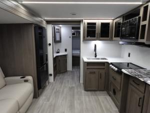Transcend 245RLT Photo