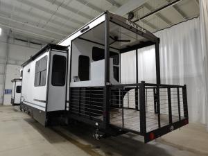 Salem Grand Villa 42VERANDA Photo