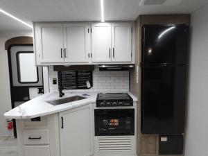 Springdale 310BR Photo