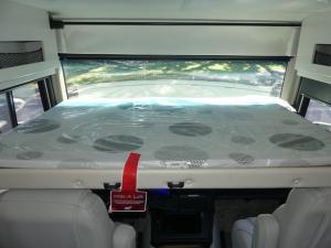 Invicta 33HB Photo
