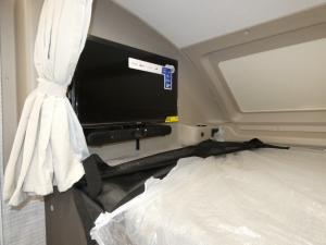 Odyssey 27U Photo