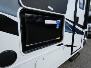 Odyssey 27U Photo