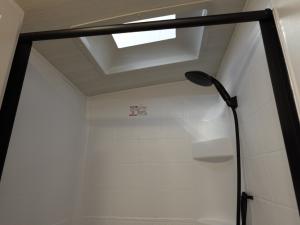 Passport Super Lite 2660RL Photo