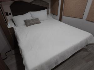 Wildwood Grand Lodge 42VERANDA Photo