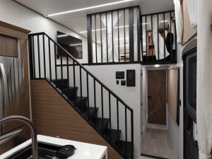 Wildwood Grand Lodge 42VERANDA Photo