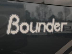 Bounder 36F Photo