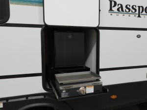 Passport Super Lite 2450RK Photo
