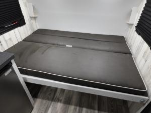 Rove Lite 14FL Photo