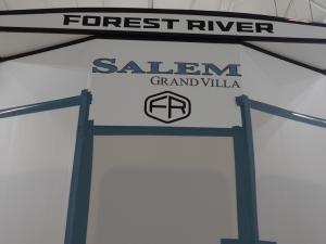 Salem Grand Villa 42VERANDA Photo