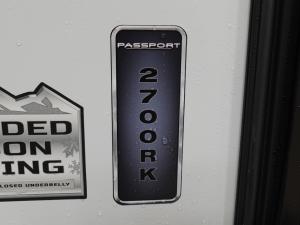 Passport Super Lite 2700RK Photo