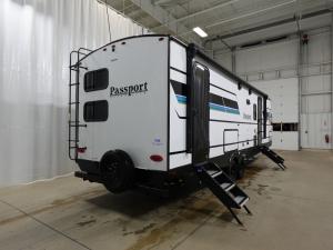 Passport Super Lite 2900BH Photo