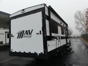 Momentum MAV 24MAV Photo