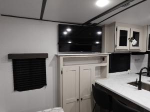 Northern Spirit Ultra Lite 1943RB Photo