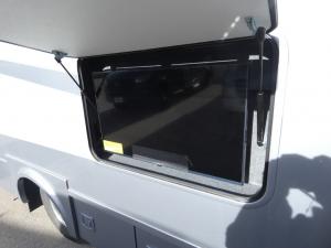 Wayfarer 25 XRW Photo