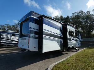 Redwood 401LK Photo