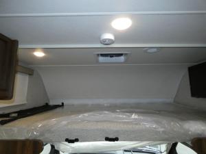 Spirit 25B Photo