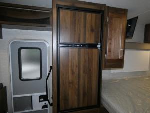 Spirit 25B Photo
