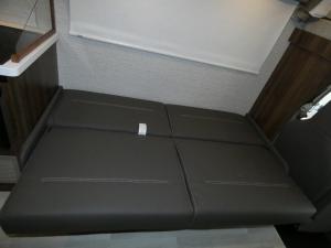 Spirit 25B Photo
