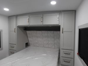 Model Z Air 297 Photo