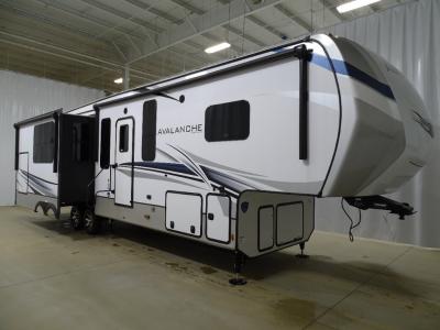 Alpine Avalanche Edition  Family-friendly Luxury RVs - Keystone