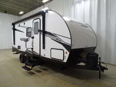 tracer 215 air travel trailer
