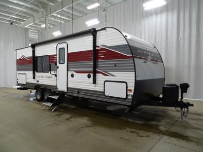 26' travel trailer with bunks
