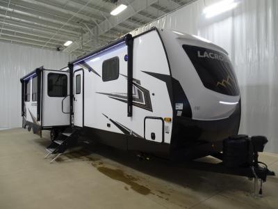used travel trailers with 2 bathrooms