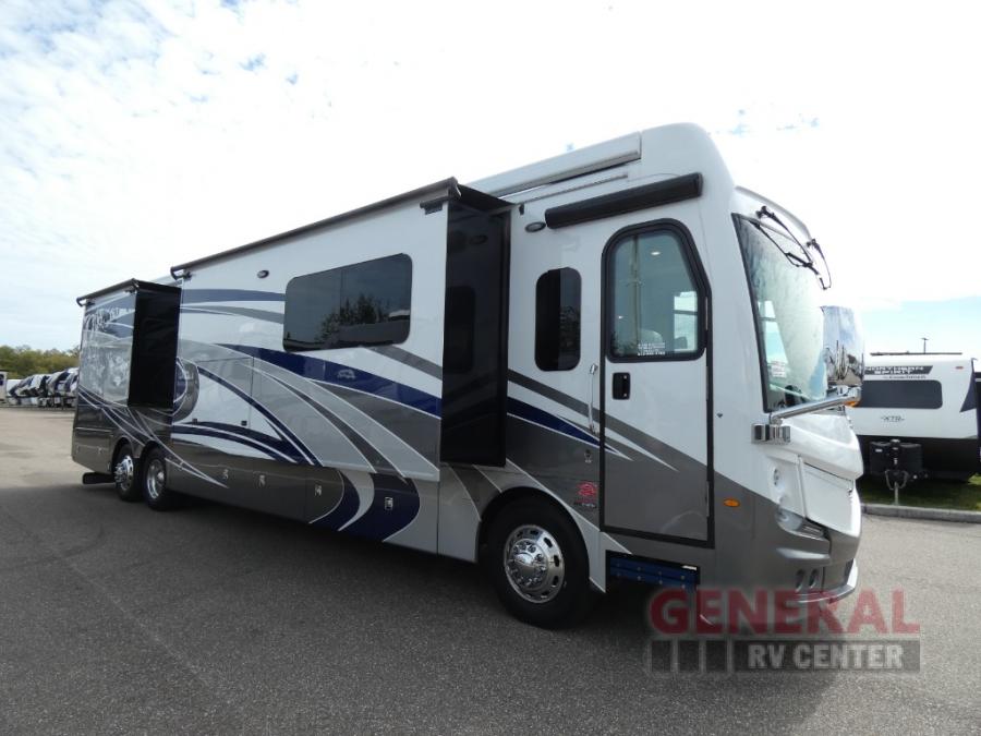 Used 2022 Fleetwood RV Discovery LXE 44S Motor Home Class A - Diesel at ...