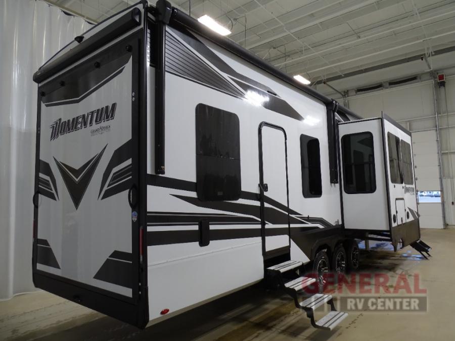 2024 Grand Design RV momentum 381ms