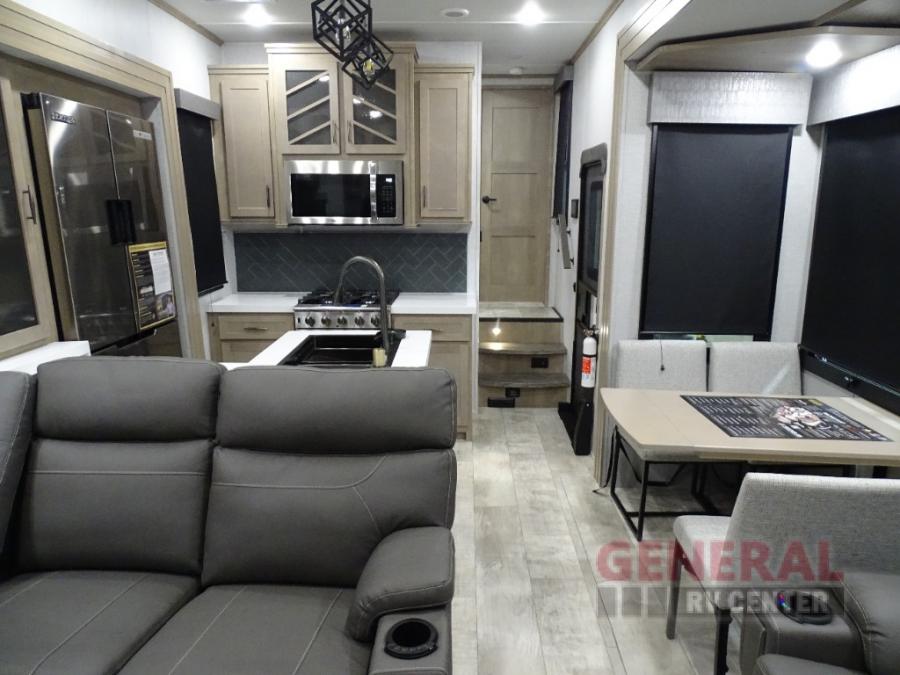 2024 Grand Design RV momentum 395ms