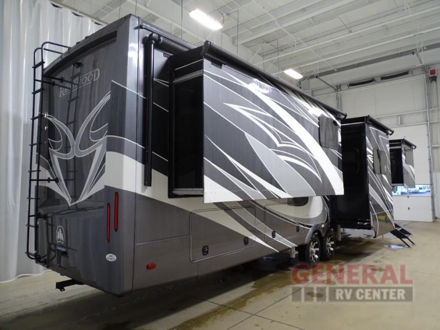 2024 Redwood RV 4200fl