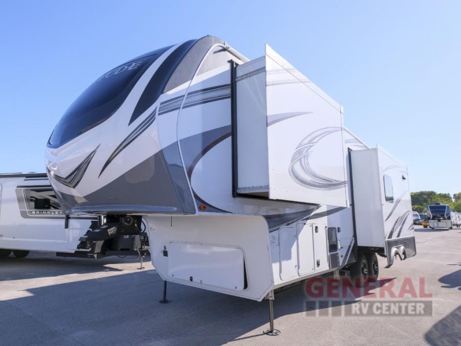 RV listing image