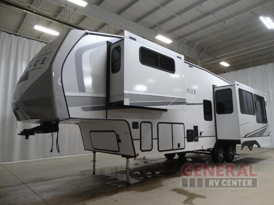 2024 Alliance Rv avenue 33rks