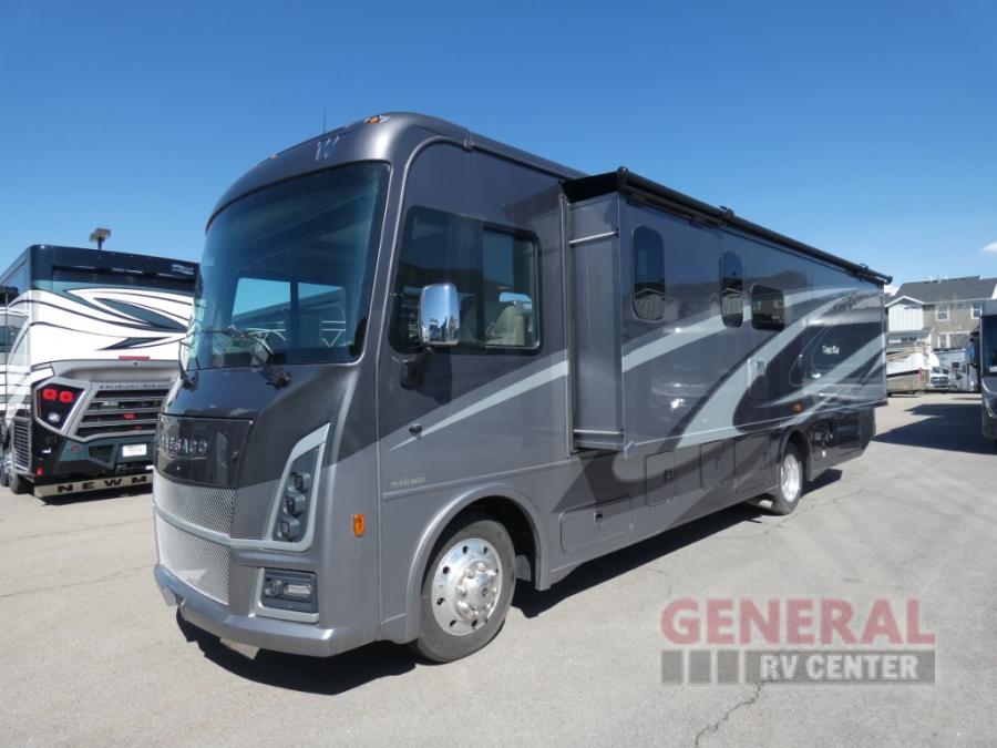 2024 Winnebago 33k