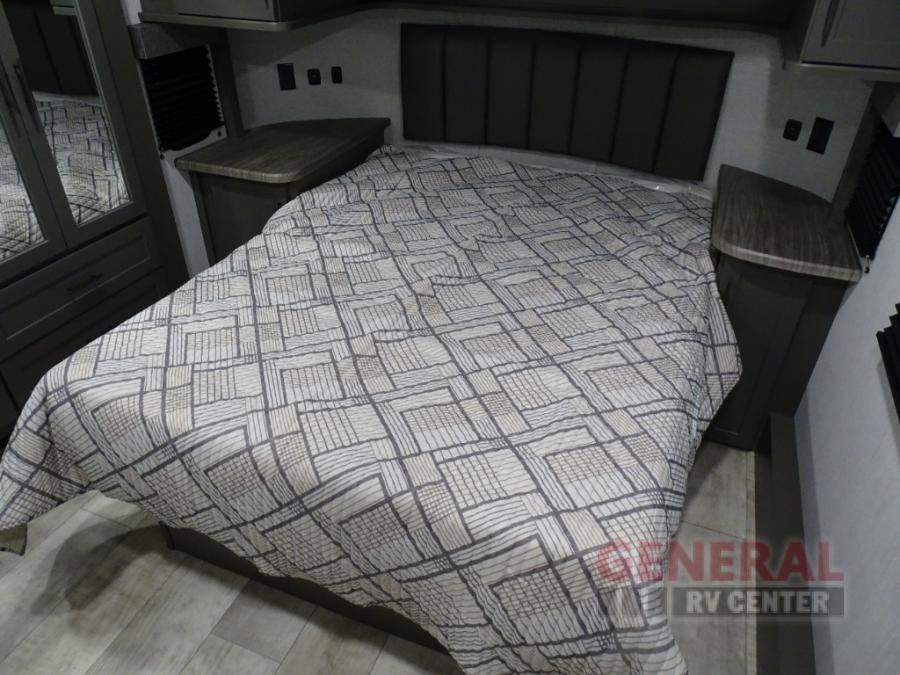 2024 Grand Design RV momentum 320g