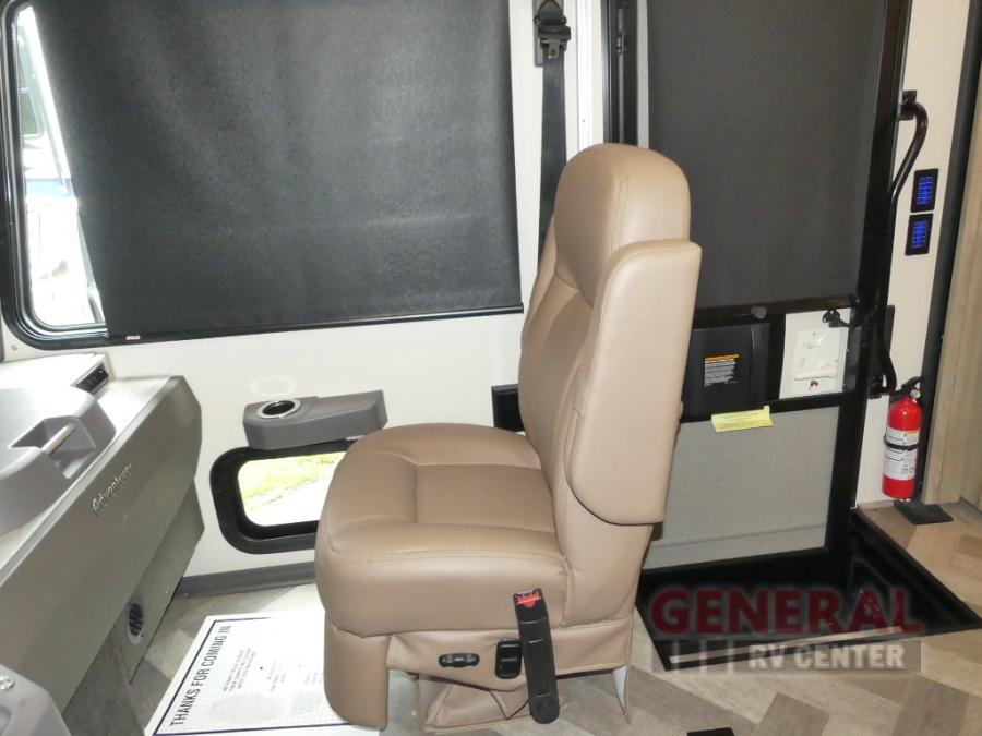 2024 Winnebago adventurer 36z