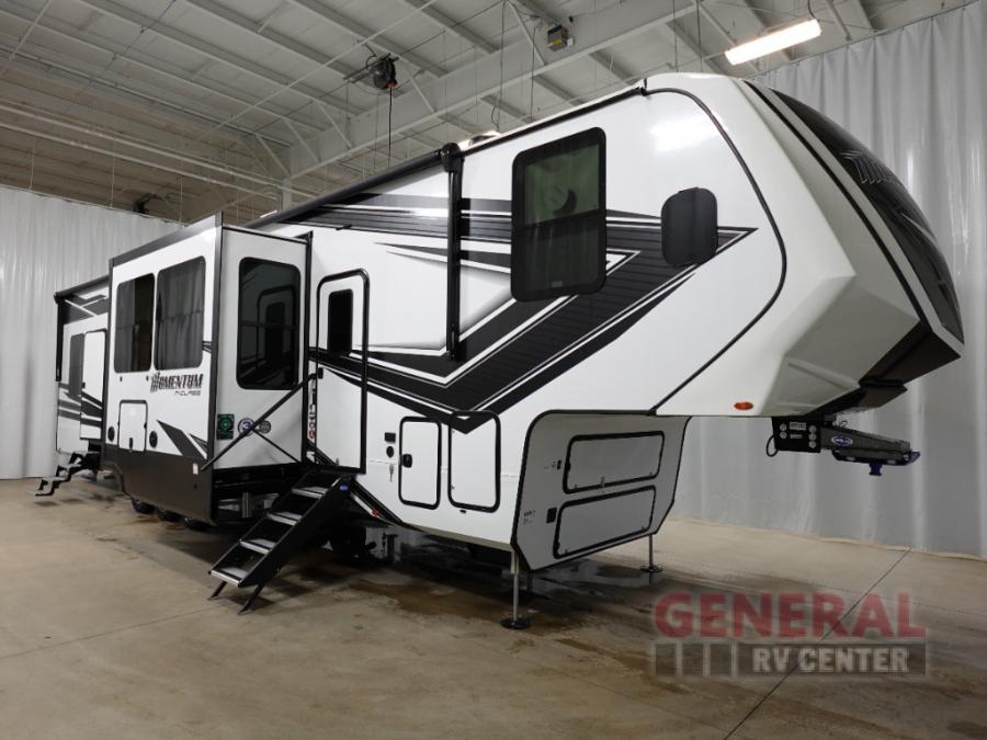 2024 Grand Design RV momentum 398m