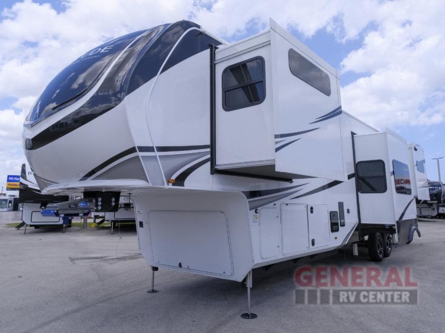 RV listing image