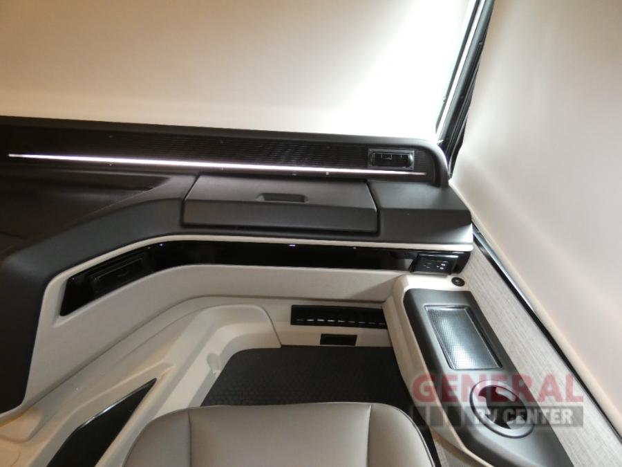 2024 Entegra Coach vision 29f