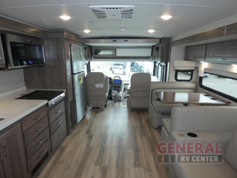 2025 Winnebago 38w