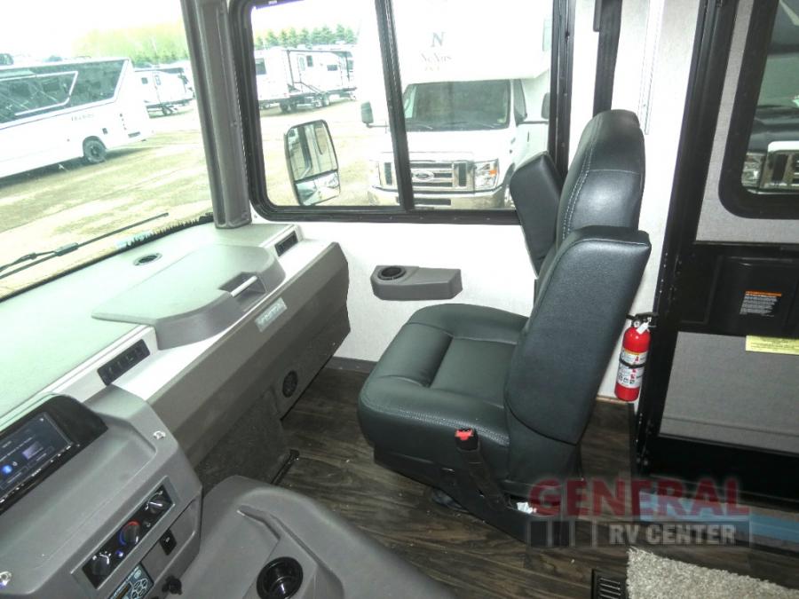 2025 Winnebago vista 29np