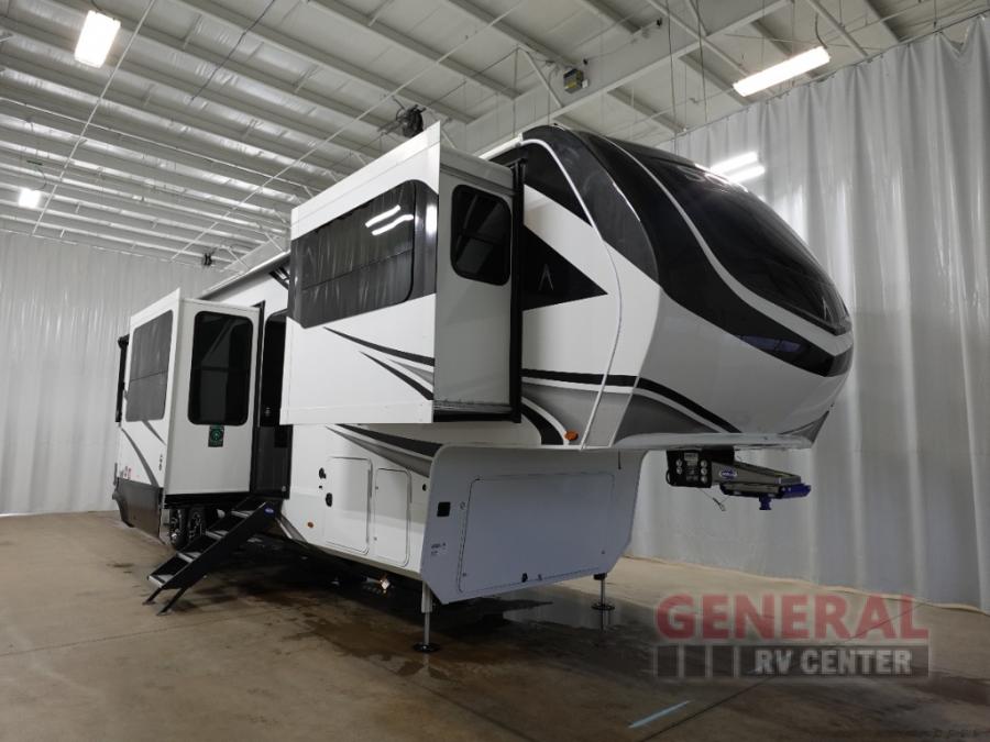 RV listing image