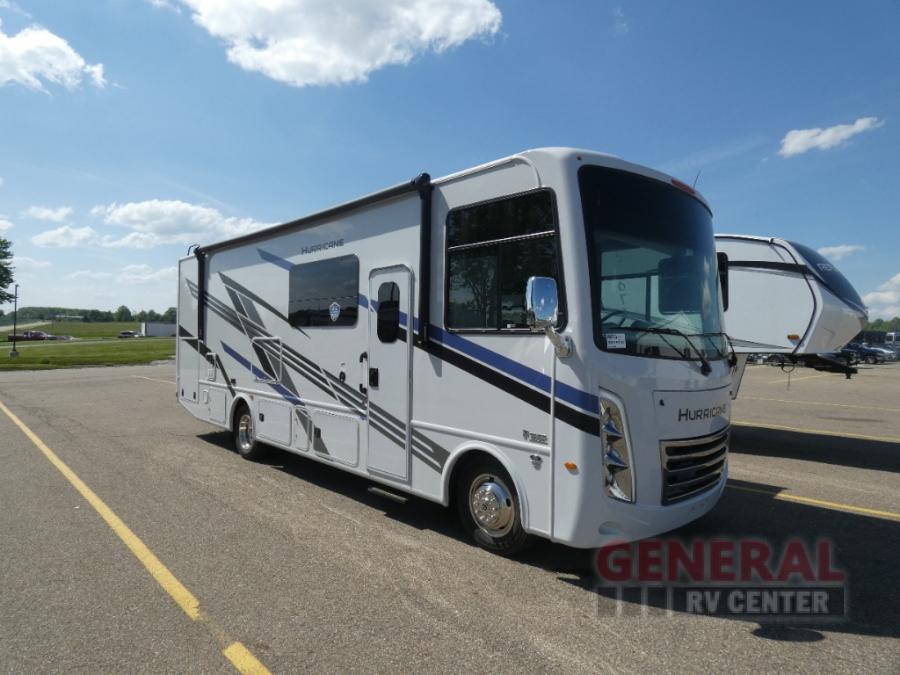 2025 Thor Motor Coach hurricane 29m