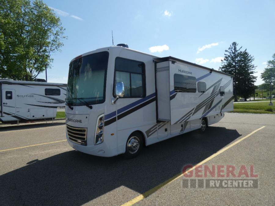 2025 Thor Motor Coach hurricane 29m