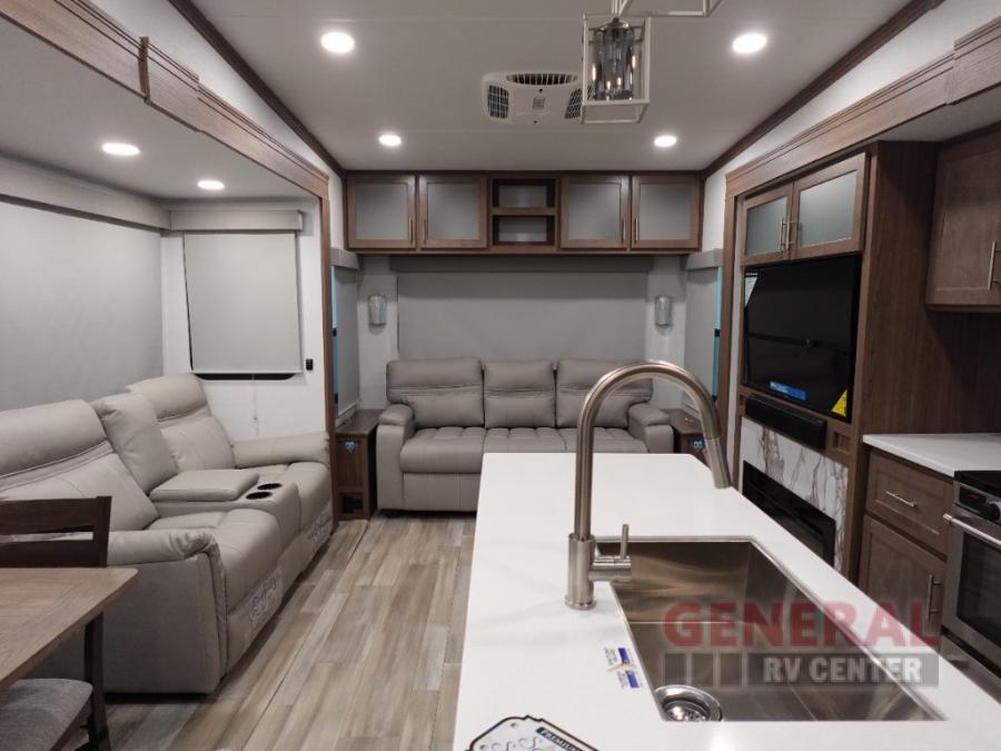 New 2024 Alliance RV Avenue 32RLS Fifth Wheel at General RV | Village ...